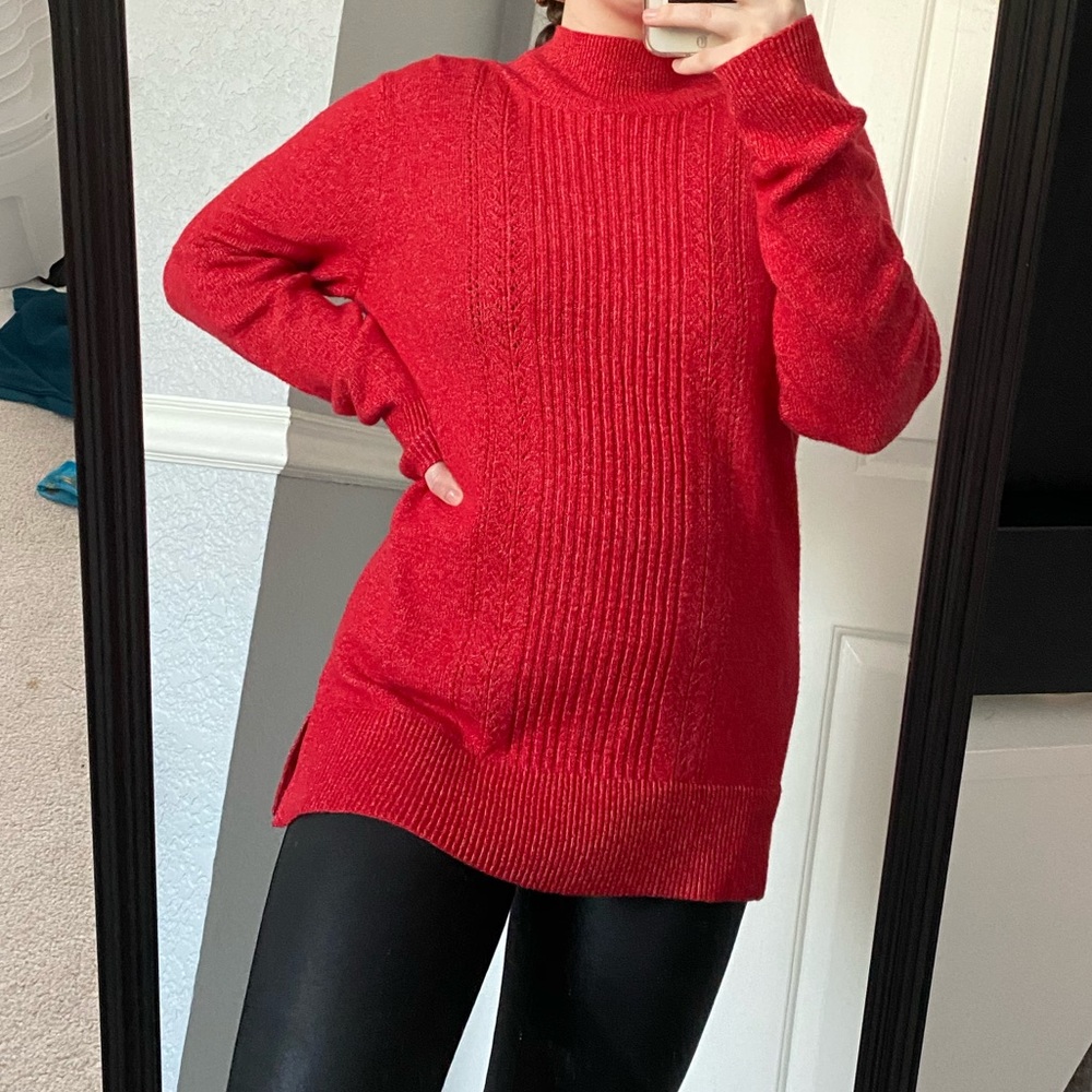 Old Navy Sweater
